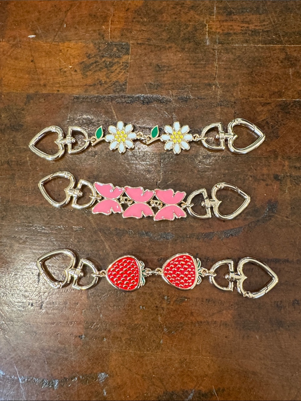 Bag strap extenders- choose one - butterfly, strawberry or daisy - Picture 1 of 2